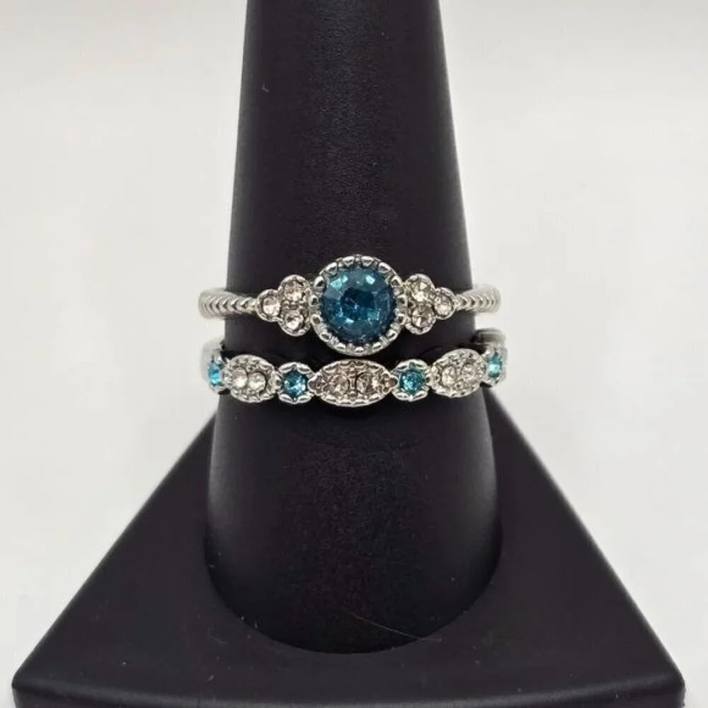 Ring Set With Blue & Clear Stones In Silver Tone For Women Size 9 (NWOT)‎